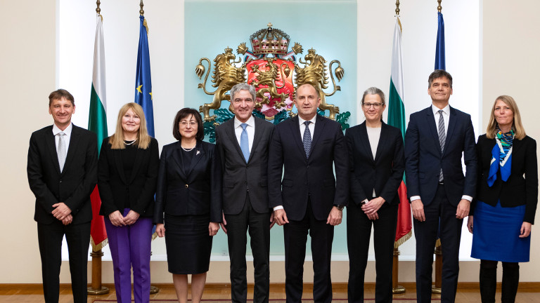 Изображение 742176