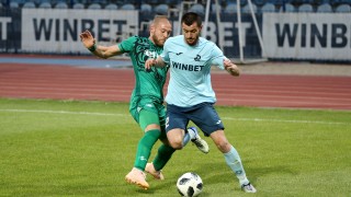 Нападателят на Дунав Исмаил Иса все още се колебае дали