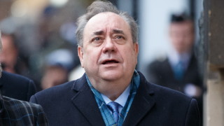 Алекс Салмънд бившият първи министър на Шотландия е оправдан по