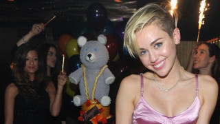 Новините около Майли Сайръс не спират След като миналата година спомена