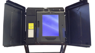ЦИК призна че не може да гарантира сигурността на вота