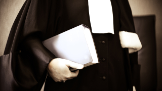 Съдийската колегия на Висшия съдебен съвет временно отстрани от длъжност