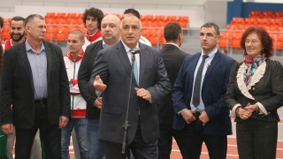 Нашата работа е да градим и го правим всеки ден