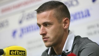 Александър Тонев е на системи пише Меридиан мач Доскорошният национал