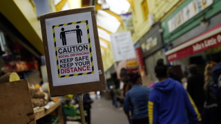 Икономиката на Великобритания нарасна с 6,6% през юли, но цялостната картина се влошава