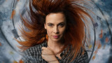 Весела Бабинова в "Пистолет в торнадо"- моноспектакълът, който й донесе номинация за ИКАР за водеща женска роля