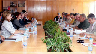 КНСБ иска 15 % увеличение на заплатите в частния сектор