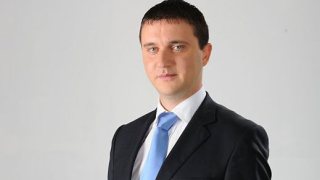 Парламентът възложи на Горанов да търси 1.5 млрд. евро заем навън
