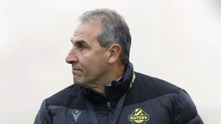 Наставникът на Ботев Пловдив Димитър Димитров застана пред медиите след