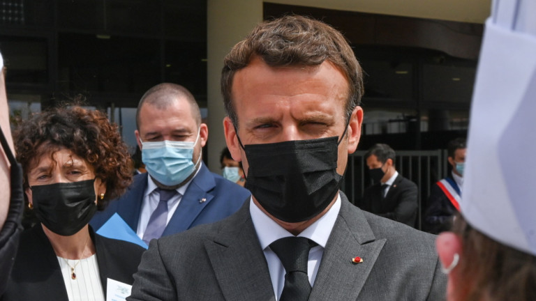 Френският президент Еманюел Макрон е нападнат в департамента Дром в