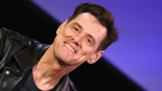 Днес 17 януари канадско американският актьор комик сценарист и продуцент Джим