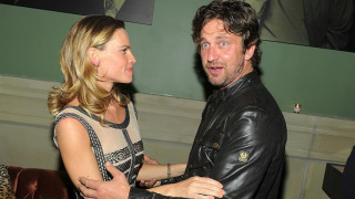 Защо Джерард Бътлър е плакал за Хилари Суонг