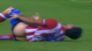 ВИДЕО: Звезда на Атлетико лъсна по гол задник