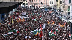 Италиански докери заплашват с пълна блокада на търговията с Израел 