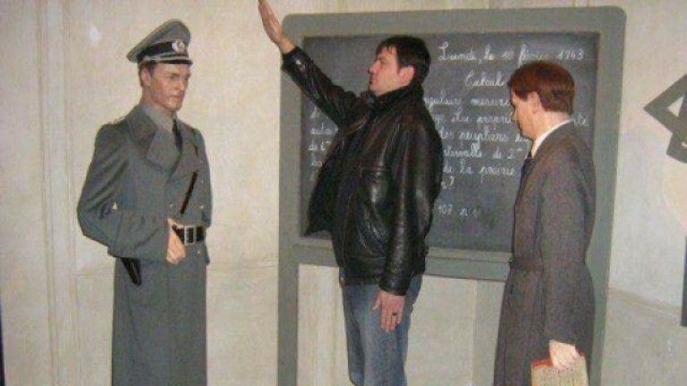 Павел Тенев се разкайва за снимката с нацистки поздрав