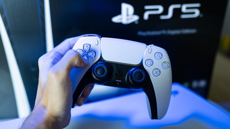 Sony вероятно ще пусне обновена версия на PlayStation 5 тази