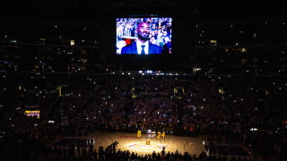 Емоционална вечер в Лос Анджелис, Лейкърс почети своята легенда Коби Брайънт