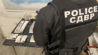 Столичната полиция задържа пратки с лекарствени продукти с неясен произход