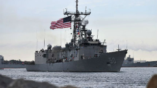 Американски боен кораб идва неофициално във Варна