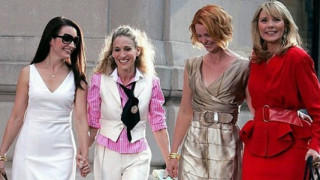 Съвсем логично ни се струва Кандис Бушнел която написа книгата