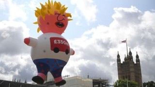 Про-ЕС протест в Лондон обяви Борис Джонсън за марионетка на Фараж