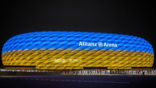 УЕФА ще следи за руски знамена на Румъния - Украйна