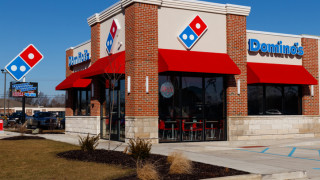 Американската верига пицарии Domino s Pizza Inc която е най голямата в