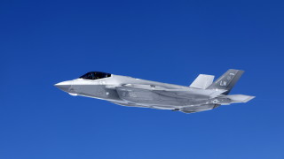 Дания ще предостави четири изтребителя F 35 за мисията на НАТО