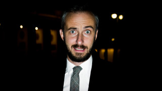 Водещ германски комик се присъедини към Социалдемократическата партия Преди няколко