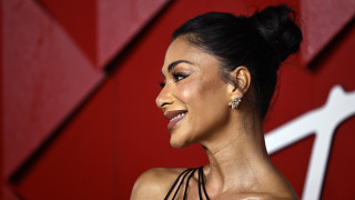 Никол Шерцингер обича да провокира феновете си Прави го ежедневно