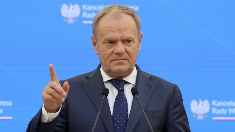 Туск:  Никой не трябва да оказва натиск върху Украйна за територии 