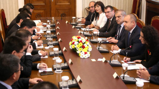 България активно подкрепя инициативата Един пояс един път и платформата