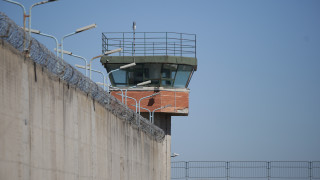 Надзирателите в страната отново излизат на протест Срещата между министъра