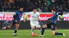 Интер издебна Аталанта и завършва годината на върха