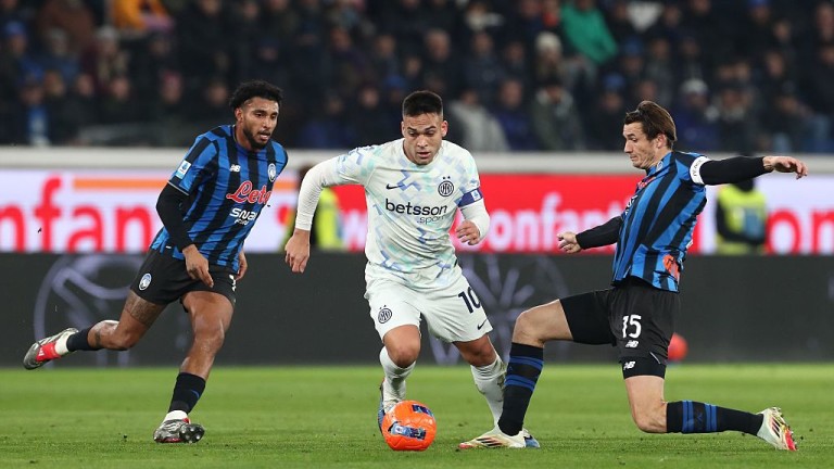 Интер постигна ценна победа с 1:0 като гост на Аталанта