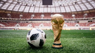 Чуждестранните футболни фенове похарчили $1,5 милиарда в Русия