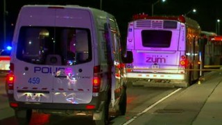 Жена е нападнала с нож пътници в автобус Инцидентът е