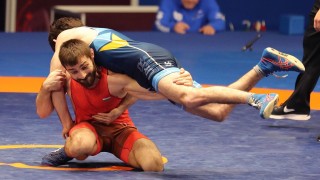 Стефан Иванов и Михаил Георгиев отпаднаха от Европейското първенство по борба