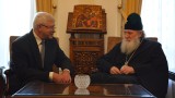 Ананиев поиска от патриарх Неофит да подкрепи донорството
