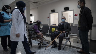 В Турция са открити два нови щама на коронавируса Това
