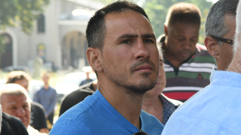 Треньорът на Левски Живко Миланов коментира моментната ситуация в клуба.