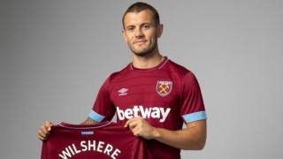Уест Хям официално представи Джак Уилшир 26 годишният полузащитник подписа договор