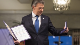 Президентът на Колумбия получи Нобела за мир в Осло
