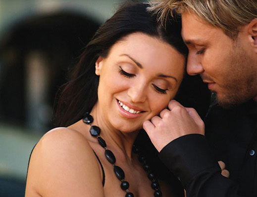 Галя върви по стъпките на Анджелина Джоли