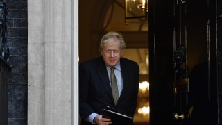 Законопроектът на Борис Джонсън за оттегляне от ЕС отстранява парламента