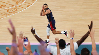 Мъжкият баскетболен отбор на САЩ спечели пета поредна и рекордна