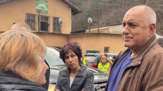 Премиерът Бойко Борисов повози на известния вече джип и зам регионалния