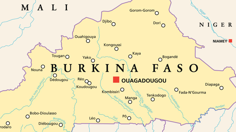 Буркина Фасо забрани френски тв канал след интервю с местния лидер на "Ал Кайда"