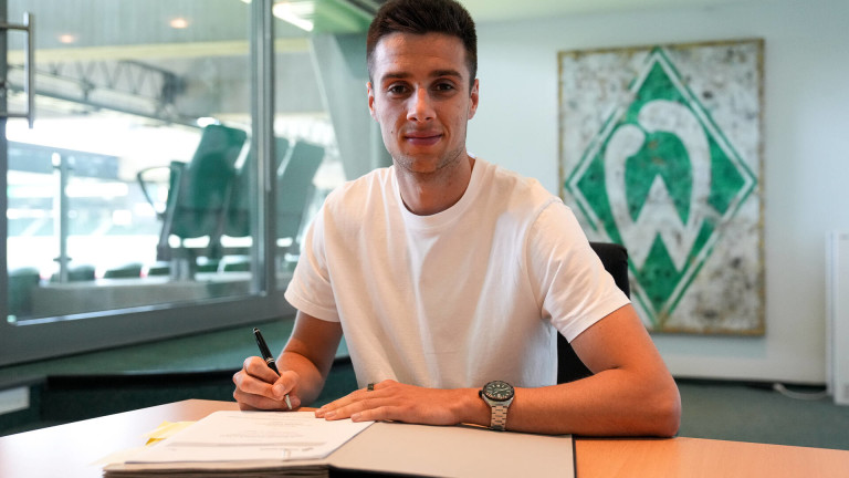 Треньорът на Вердер похвали Илия Груев