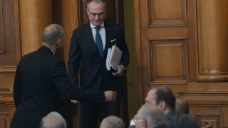 Лозан Панов търси ново работно място на Цацаров